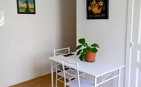 Ivone guest